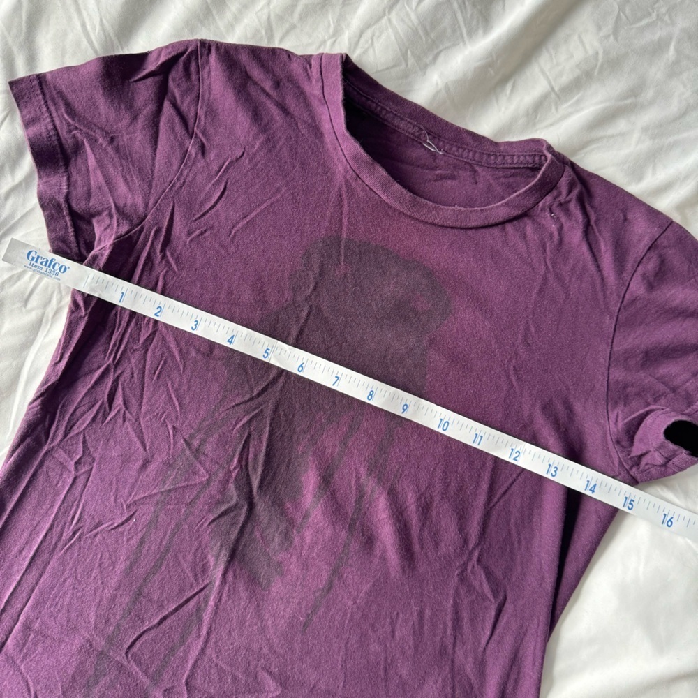 4/$20 T-Post purple graphic t-shirt, Blood vs. Love - Picture 9 of 9